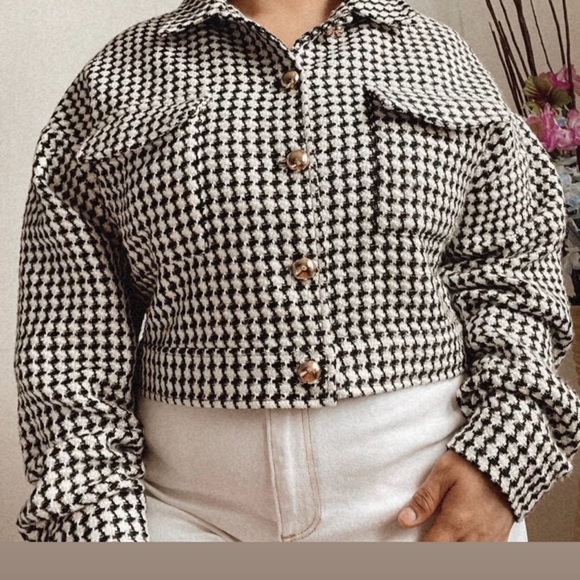 Forever 21 Black&White- tweed Cropped Blazer - Picture 2 of 5